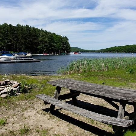 Inn At Deep Creek Окленд Экстерьер фото