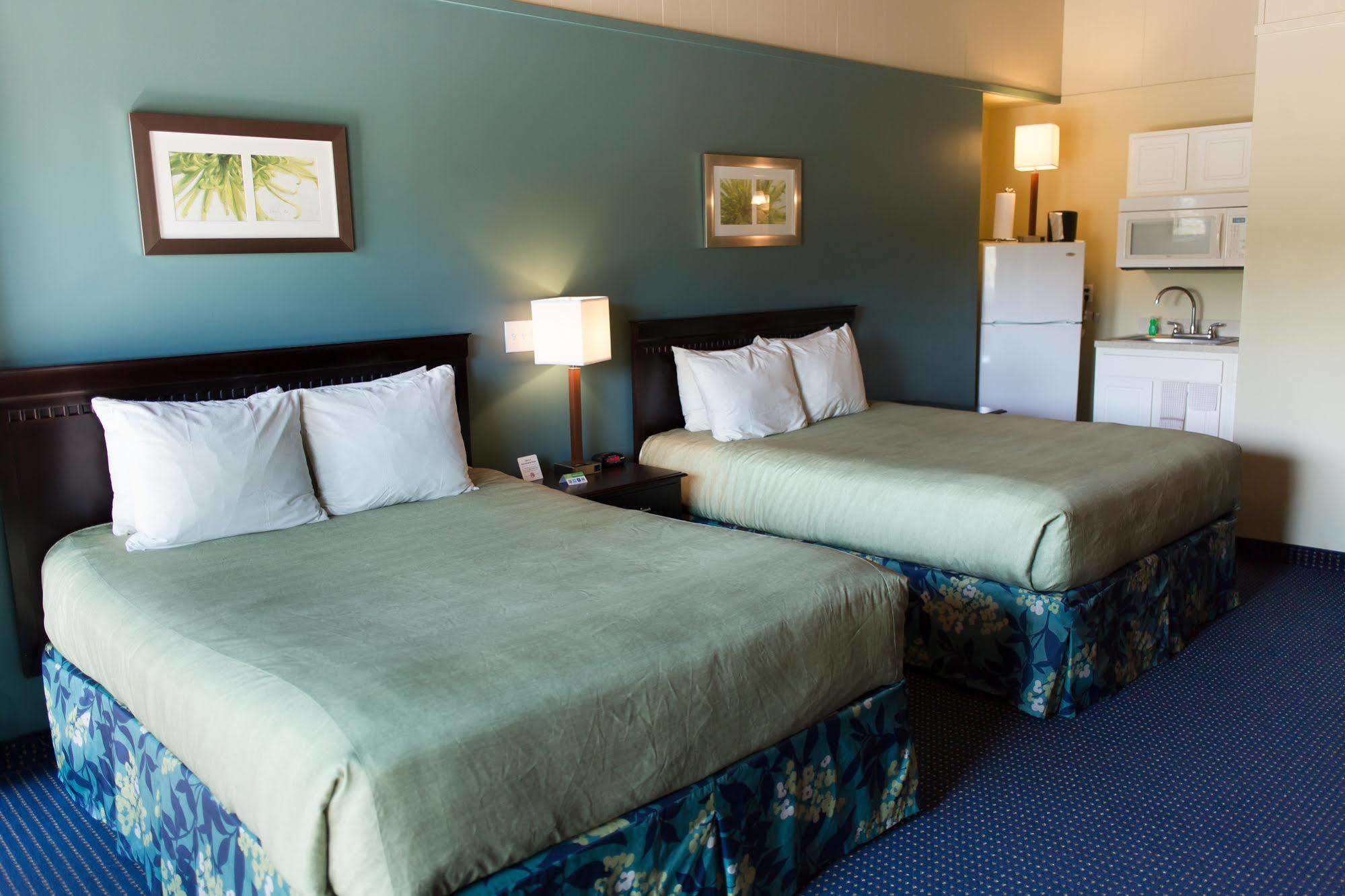 Inn At Deep Creek Окленд Экстерьер фото