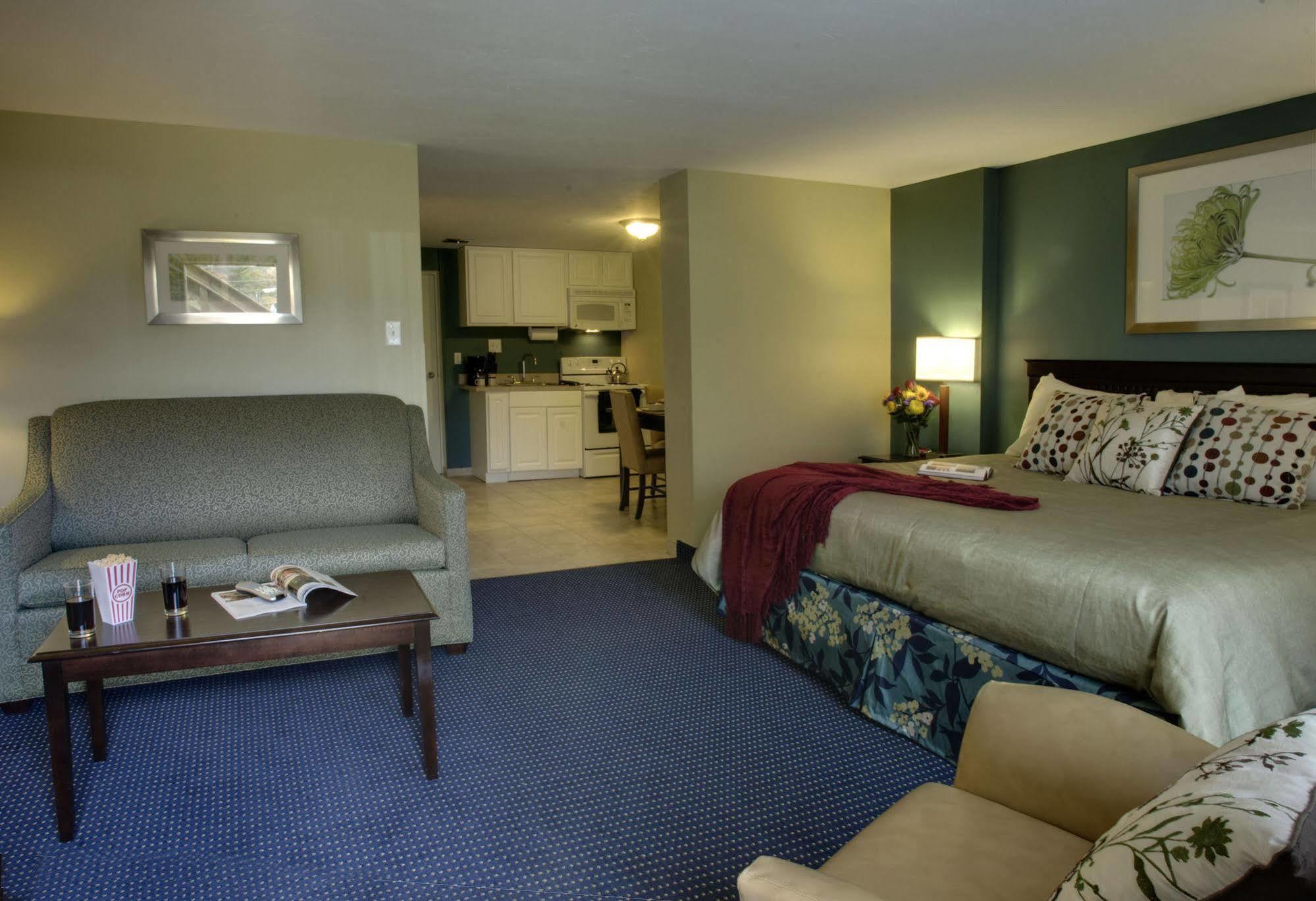 Inn At Deep Creek Окленд Экстерьер фото